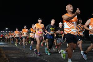 BIB: 097
                            <button type="button" onclick="openModal(22815137)" class="btn btn-primary btn-sm float-right btn-popup" data-toggle="modal" data-target=".modal-high-quality">
                        <i class="fas fa-shopping-cart"></i> Add to Cart
                    </button>
                                            <button type="button" onclick="isThisMe(22815137, true)" class="btn btn-success btn-sm float-right btn-popup btn-isme hidden" data-toggle="tooltip" data-placement="bottom" title="นี่คือรูปของคุณใช่ไหม คลิกที่นี่เพื่อเอาเข้าอัลบั้ม">
                        <i class="fas fa-plus"></i> Add to album
                    </button>
                    <button type="button" onclick="isThisMe(22815137, false)" class="btn btn-warning btn-sm float-right btn-popup btn-isnotme hidden">
                        <i class="fas fa-ban"></i> Remove from album
                    </button>
